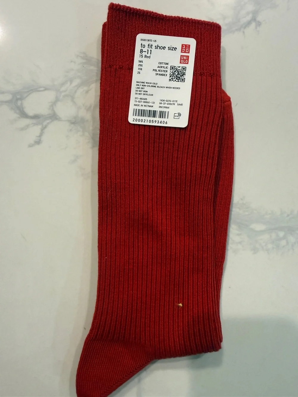 Madewell, Uniqlo & GU Mixed Pack - Gray, Red, Pink Men's Crew & Trouser Socks